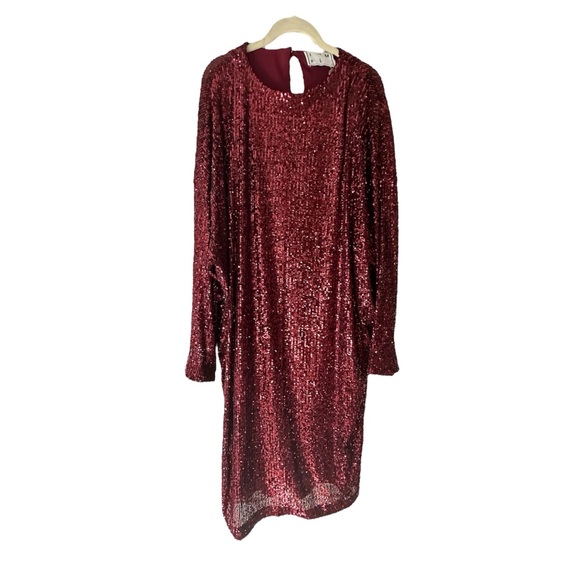 ITMFL IN THE MOOD FOR LOVE ELISA Sequin Dress in Burgundy Size M NWT - Picture 2 of 7